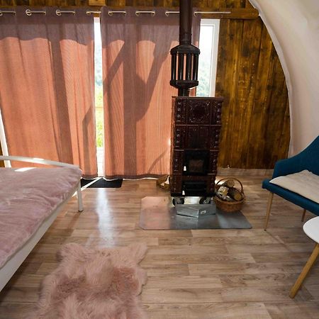 Hotel Sunrise Glamping Retreat Galesu Habitación foto